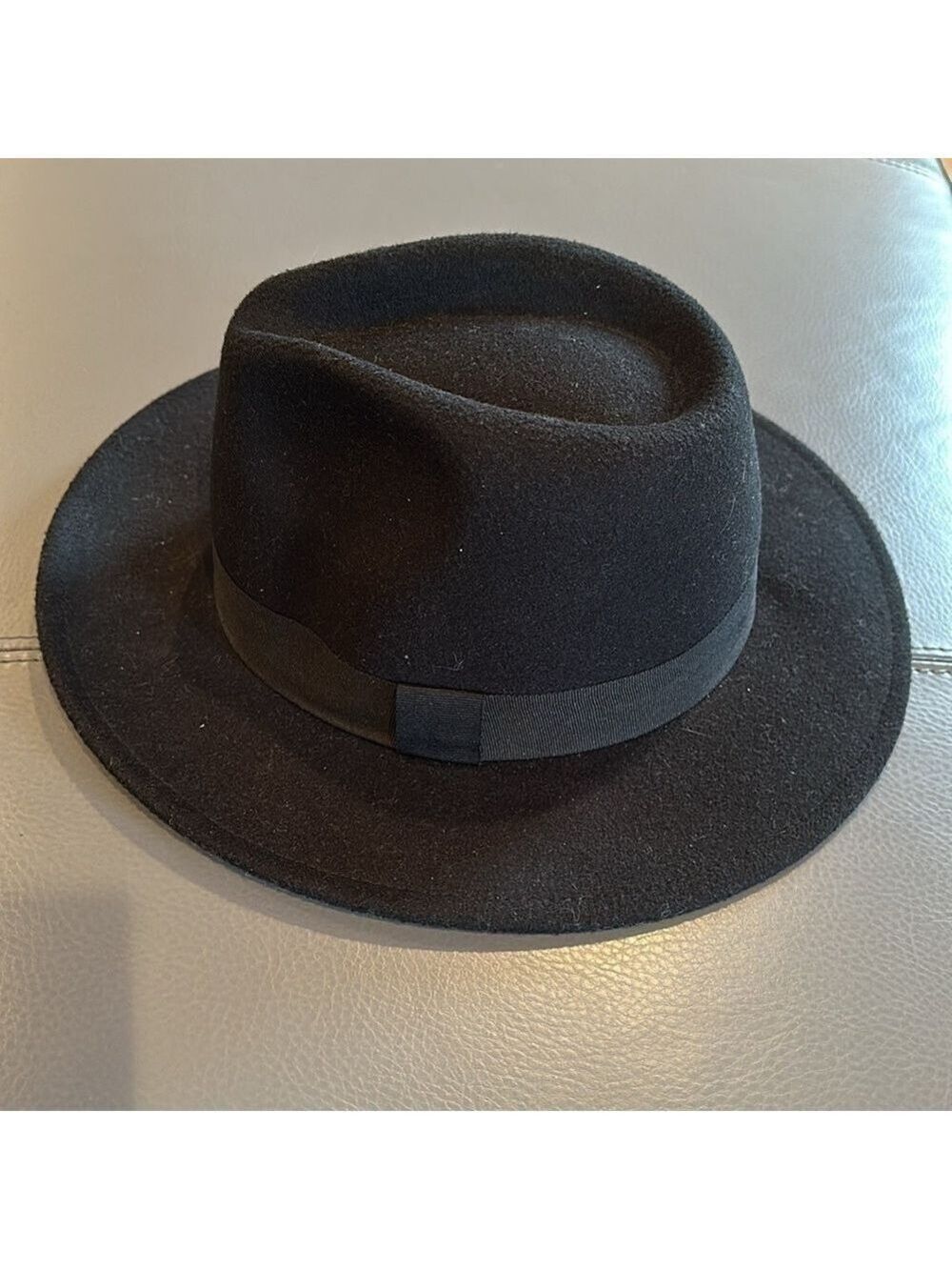 H&M hat - Picture 3 of 8